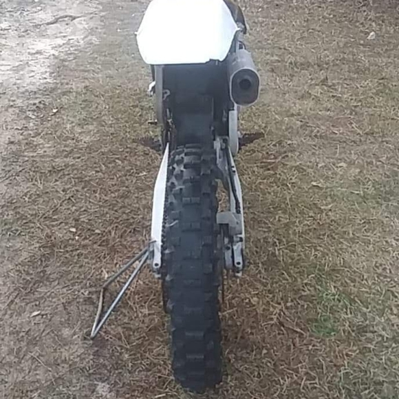 Suzuki rm 250 2 stroke - Picture 3 of 6